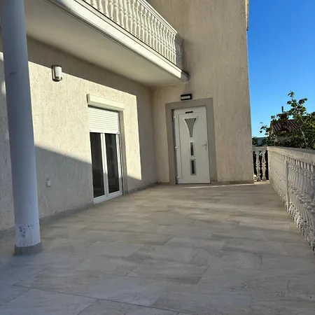 Antonella Appartement *
